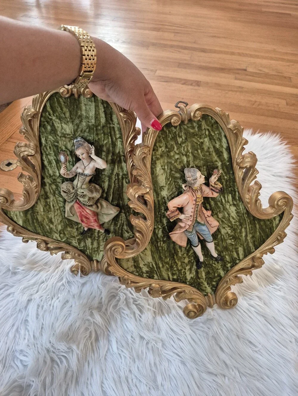 Vintage-Style Green Velvet and Gold Wall Plaques (Pair)